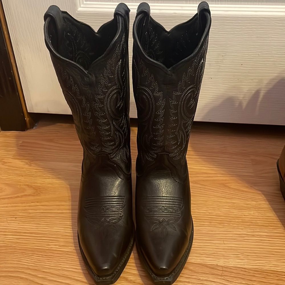 Womens leather cowgirl boots